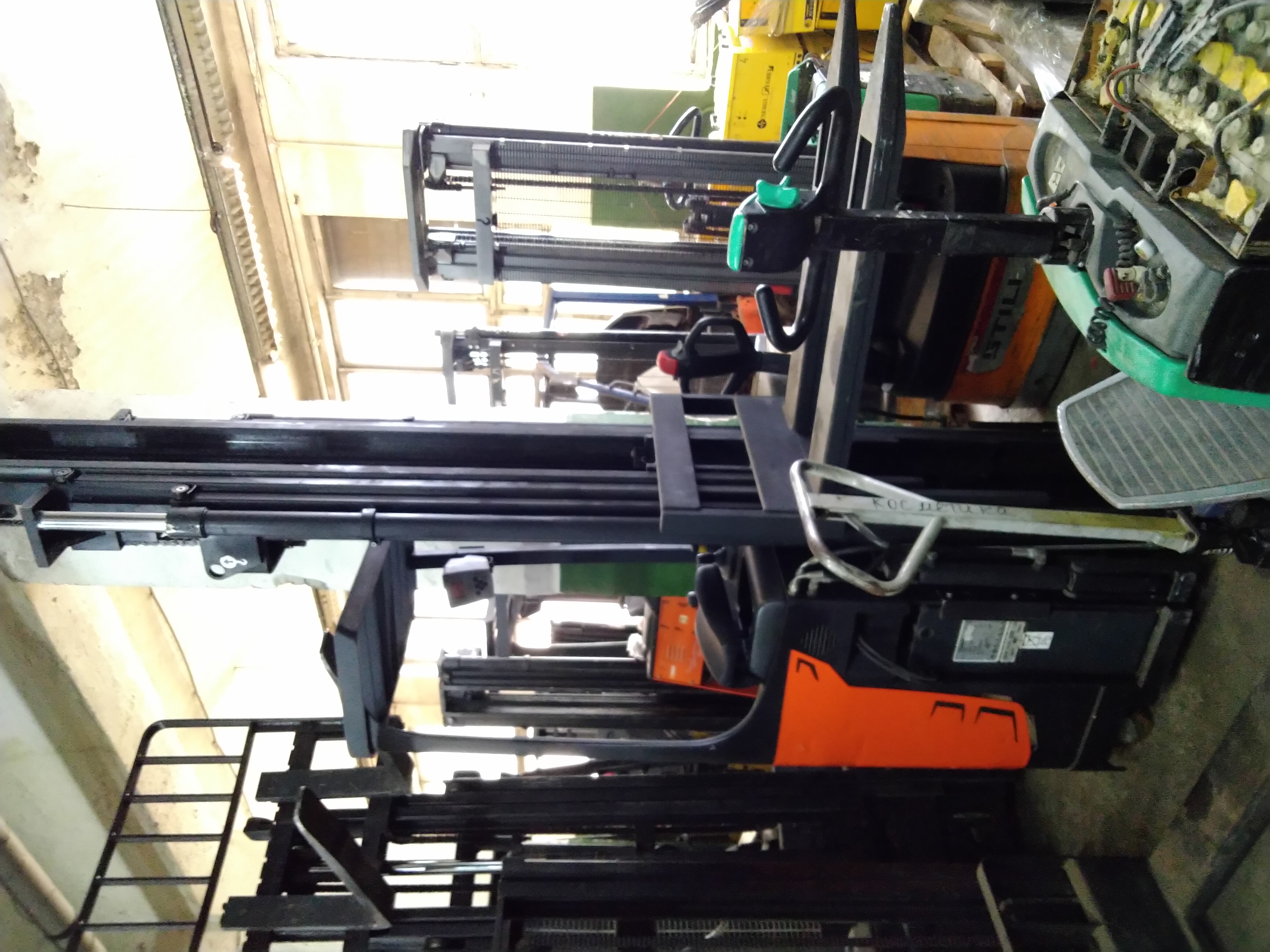 БУ Штабелер Soosang SWR 1300