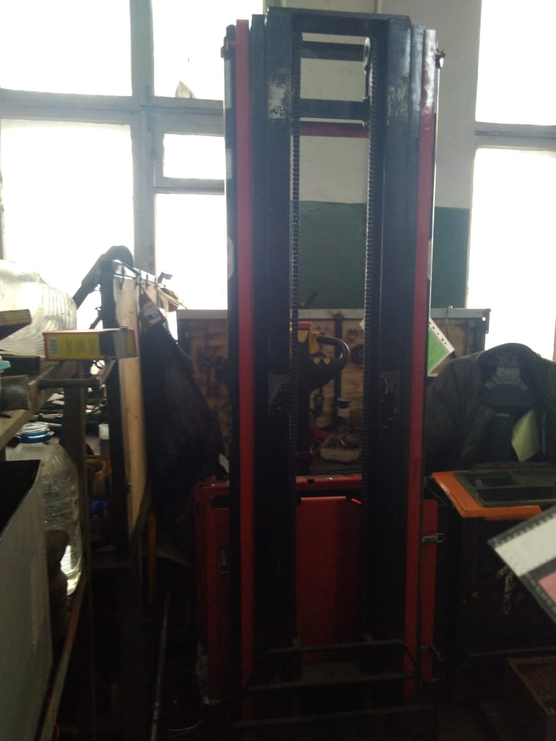 Штабелер бу Lema LM1550